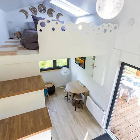 Tiny House * Saint-Cernin-de-lʼHerm