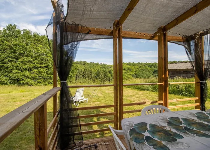 Tiny House Saint-Cernin-de-lʼHerm